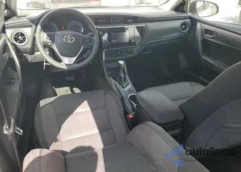 2019 Toyota Corolla L z USA, uszkodzony, nr VIN 2T1BURHE3KC201109